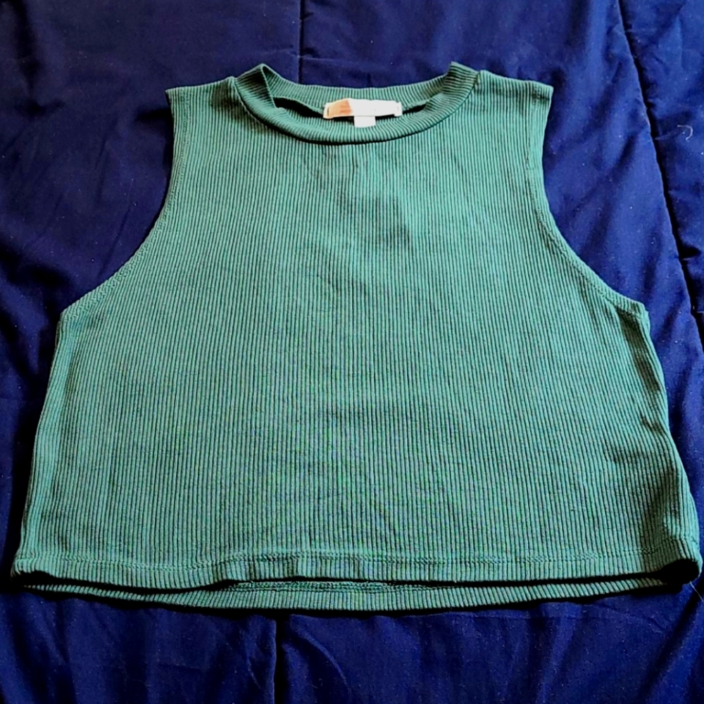 NWT Green Mock Neck Crop Top